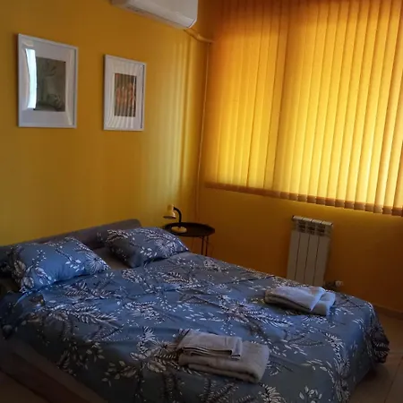 Snezhi's Cozy Apartmán *