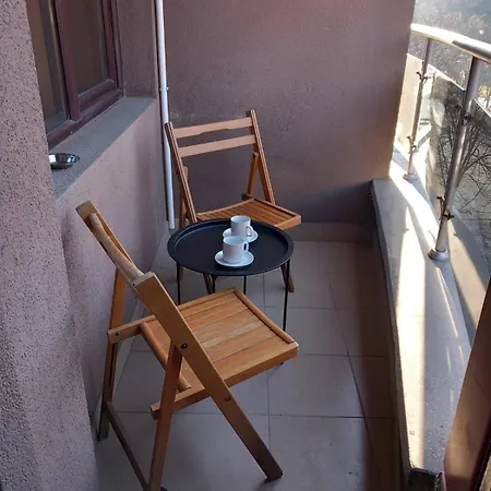 Snezhi's Cozy Appartement Sofia